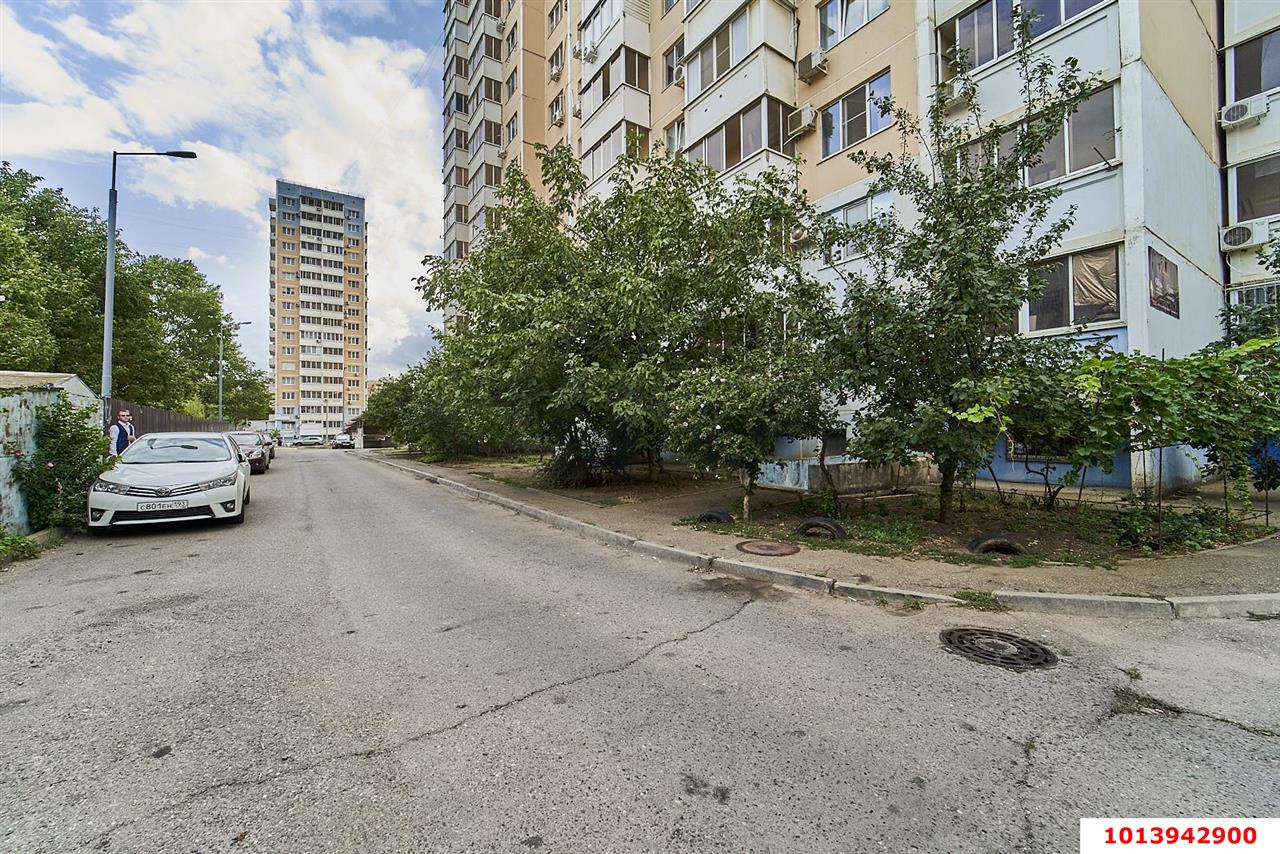 Фото №8: Торговое помещение 79 м² - Краснодар, Прикубанский внутригородской округ, мкр. Краевая Клиническая Больница, ул. Восточно-Кругликовская, 79