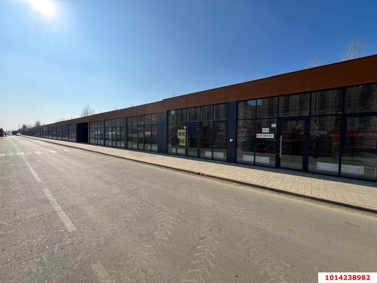 Фото №6: Торговое помещение 31 м² - Краснодар, Прикубанский внутригородской округ, ул. Лётчика Позднякова, 2сБ