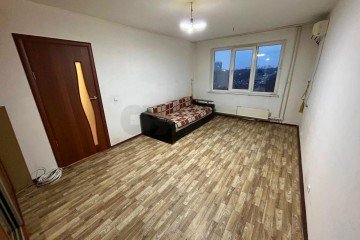 Фото №1: 1-комнатная квартира 41 м² - Краснодар, мкр. Завод Измерительных Приборов, ул. имени 40-летия Победы, 33/9