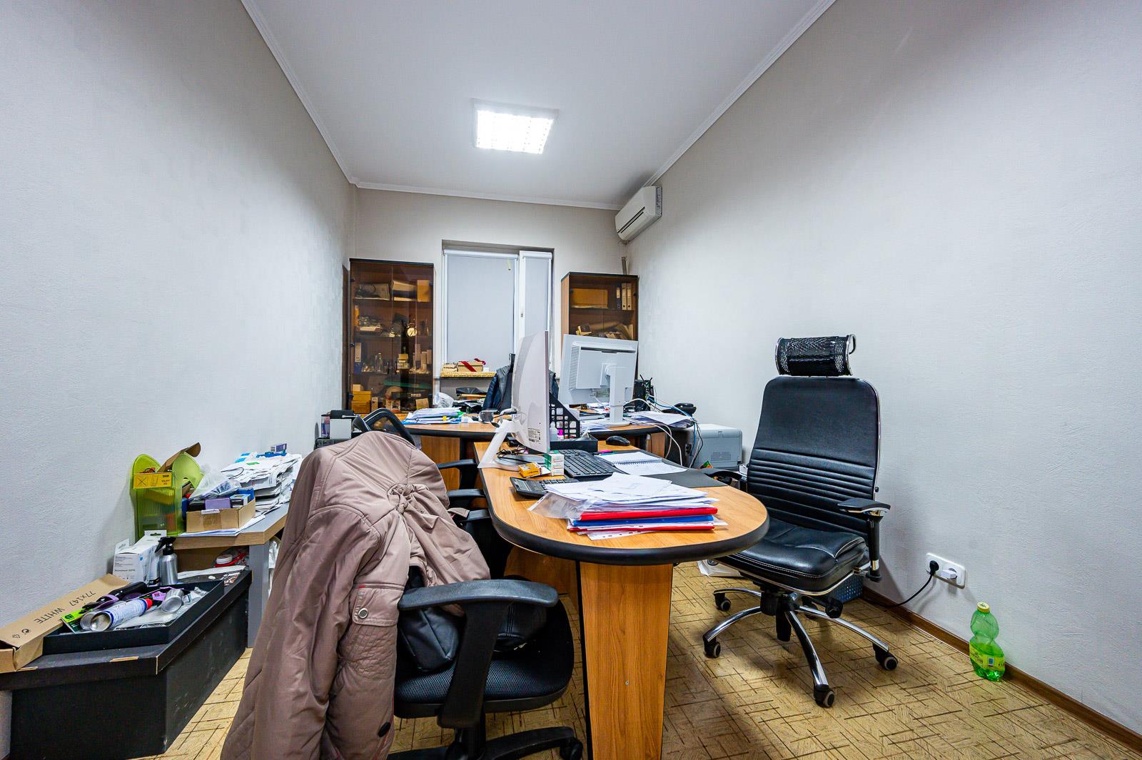 Фото №4: Коммерция 500 м² - Краснодар, Прикубанский внутригородской округ, мкр. Фестивальный, ул. Яна Полуяна, 34