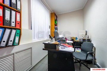 Фото №3: Торговое помещение 500 м² - Краснодар, мкр. Фестивальный, ул. Яна Полуяна, 34