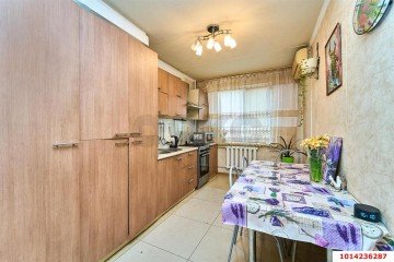 Фото №1: 2-комнатная квартира 55 м² - Краснодар, мкр. Славянский, ул. Красных Партизан, 109