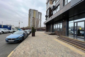 Фото №2: Торговое помещение 95 м² - Краснодар, мкр. жилой комплекс Элегант, ул. Старокубанская, 139