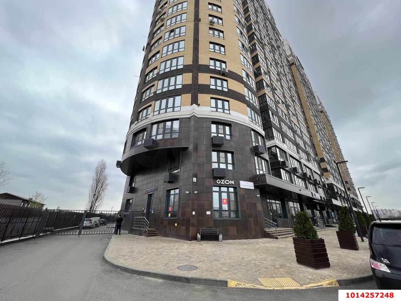 Фото №3: Торговое помещение 95 м² - Краснодар, жилой комплекс Элегант, ул. Старокубанская, 139