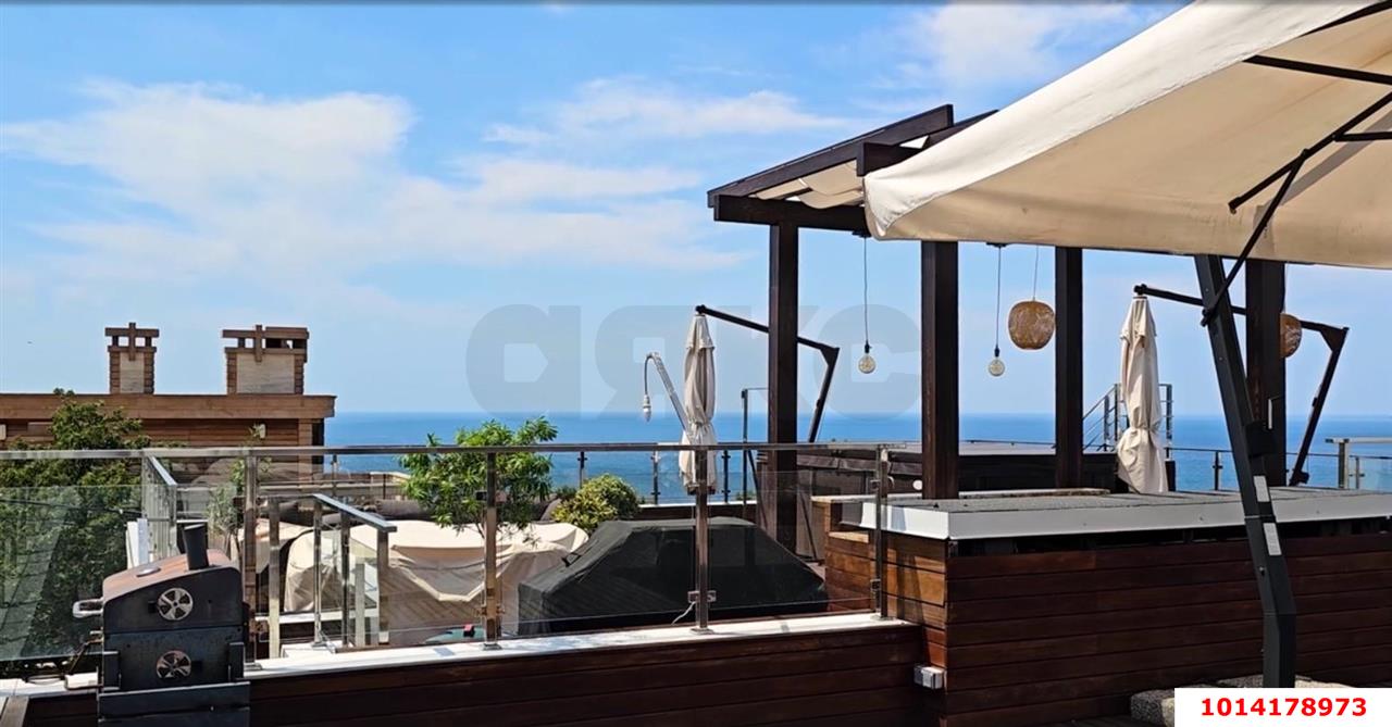 Фото №15: Дом 225 м² + 1.9 сот. - Кабардинка, п. коттеджный  Маяк, ул. Капитана Котанова, 3