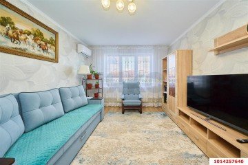 Фото №1: 2-комнатная квартира 67 м² - Краснодар, мкр. Дубинка, ул. Линейная, 21