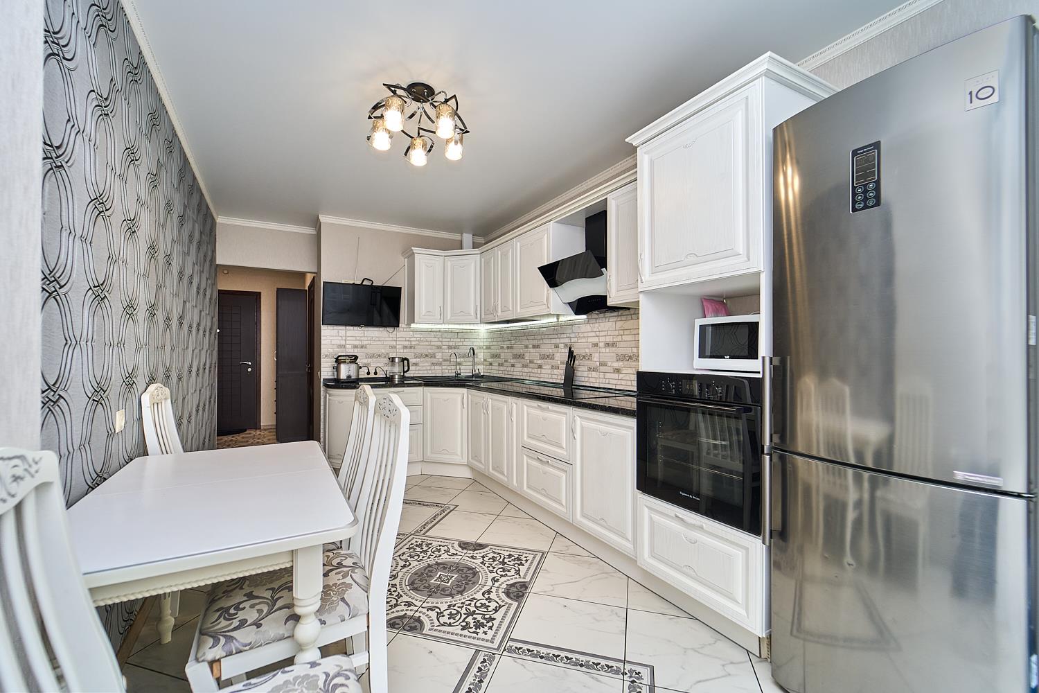 Фото №2: 1-комнатная квартира 41 м² - Краснодар, Центральный внутригородской округ, Центральный, мкр. ЖК Большой, ул. Красная, 176лит5/2