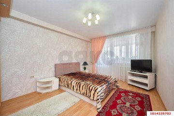 Фото №2: 3-комнатная квартира 127 м² - Краснодар, мкр. Юбилейный, пр-кт Чекистов, 42