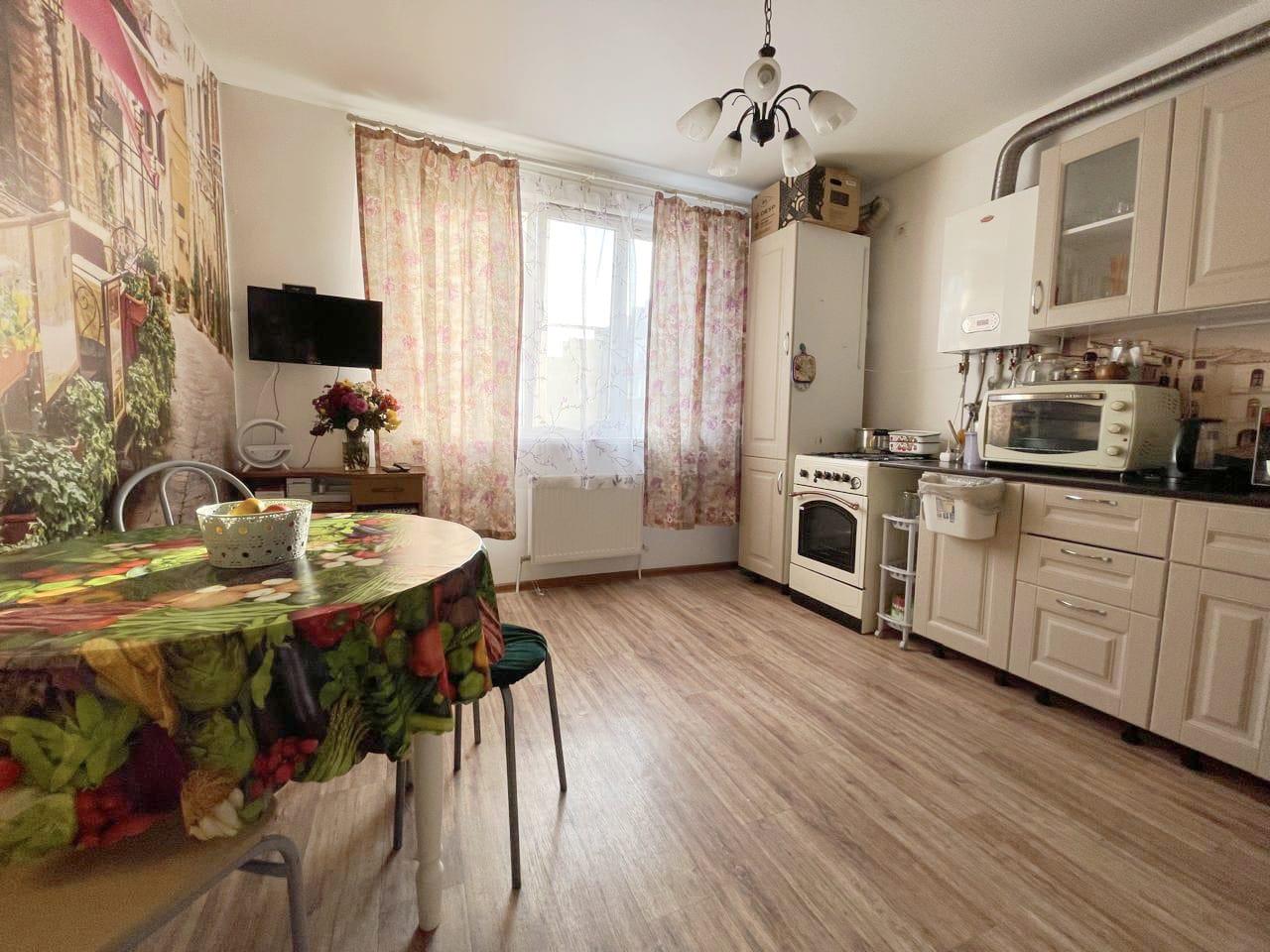 Фото №2: 1-комнатная квартира 37 м² - Яблоновский, ул. Гагарина, 192к1