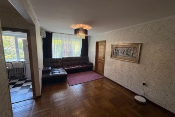 Фото №1: 2-комнатная квартира 45 м² - Краснодар, мкр. Центральный, ул. Котовского, 92