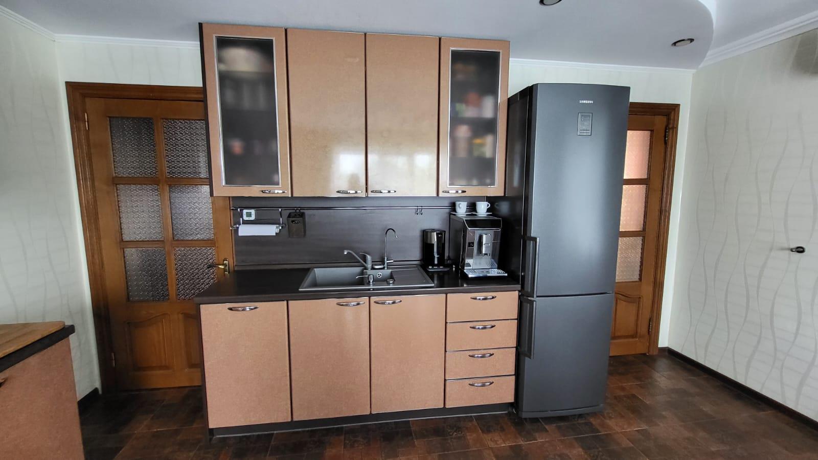 Фото №3: Дом 212 м² + 6 сот. - Славянск-на-Кубани, ул. Кубанская