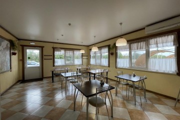 Фото №4: Отдельное здание 354 м² - Щербиновский, ул. Свердлова, 1