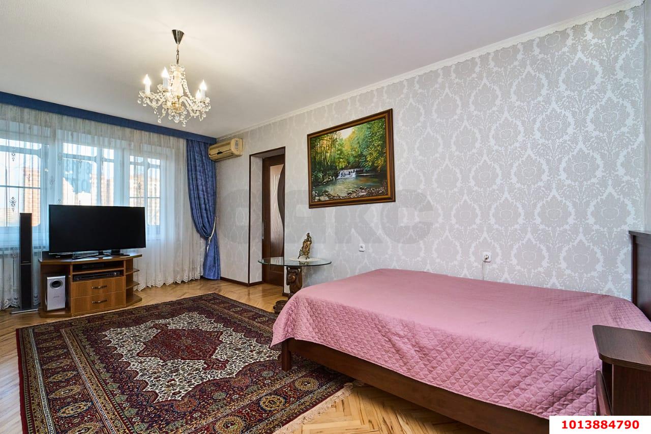 Фото №1: 4-комнатная квартира 75 м² - Краснодар, Гидростроителей, ул. имени Игнатова, 51