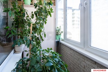 Фото №2: 1-комнатная квартира 41 м² - Краснодар, мкр. Музыкальный, ул. имени Сергея Есенина, 94