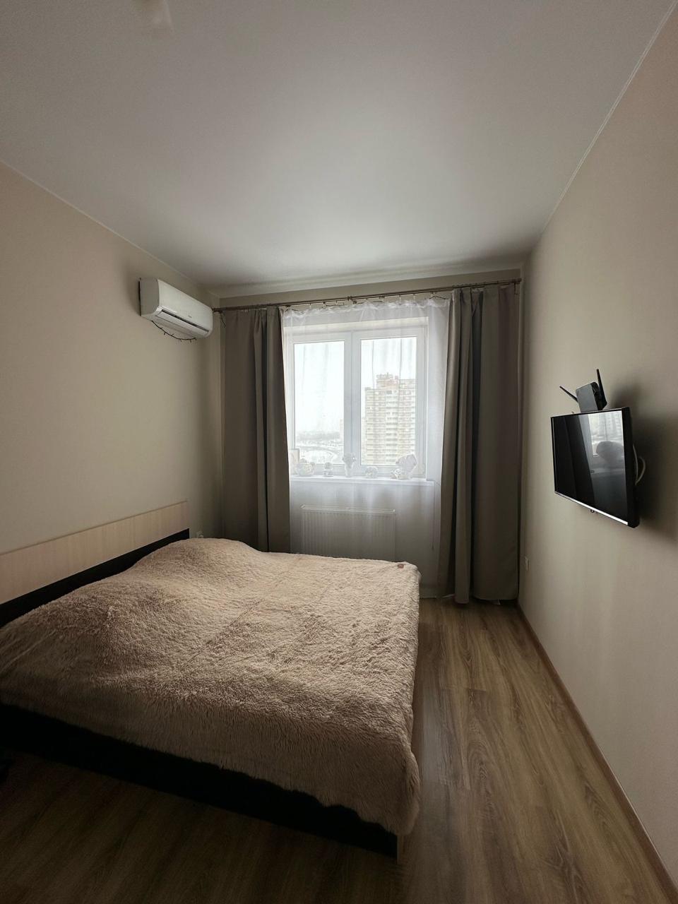 Фото №2: 1-комнатная квартира 37 м² - Краснодар, Прикубанский внутригородской округ, Краевая Клиническая Больница, мкр. жилой комплекс Флотилия, ул. имени 40-летия Победы, 178к3