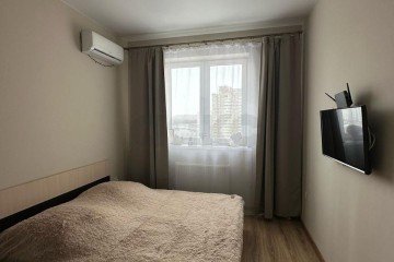 Фото №2: 1-комнатная квартира 37 м² - Краснодар, мкр. жилой комплекс Флотилия, ул. имени 40-летия Победы, 178к3