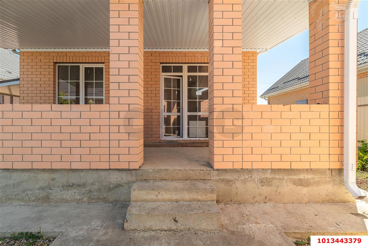 Фото №3: Дом 102 м² + 3.7 сот. - Берёзовый, Прикубанский внутригородской округ, п. коттеджный  Зелёные Аллеи, ул. имени Атамана Верзилина, 5