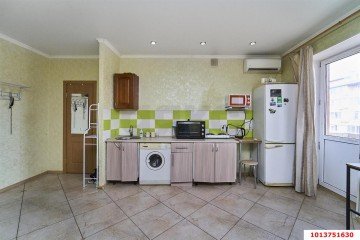 Фото №1: Студия 30 м² - Краснодар, мкр. имени Петра Метальникова, ул. Защитников Отечества, 5