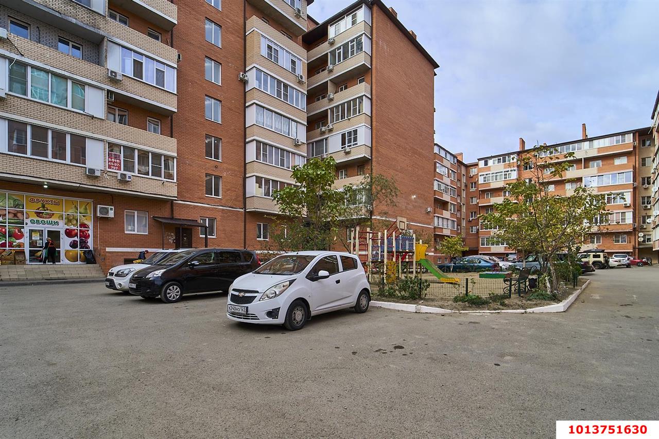 Фото №15: Студия 30 м², 6/8 эт. - Краснодар, Прикубанский внутригородской округ, мкр. имени Петра Метальникова, ул. Защитников Отечества, 5