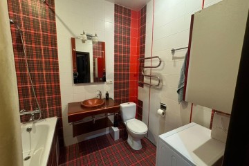 Фото №4: 1-комнатная квартира 52 м² - Краснодар, мкр. Юбилейный, ул. 70-летия Октября, 1/2