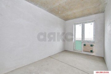 Фото №1: 1-комнатная квартира 46 м² - Краснодар, мкр. жилой комплекс Кремлёвские Ворота, ул. Кореновская, 2к3