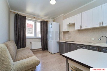 Фото №1: 1-комнатная квартира 35 м² - Краснодар, мкр. Светлоград, ул. Красных Партизан, 1/4к3