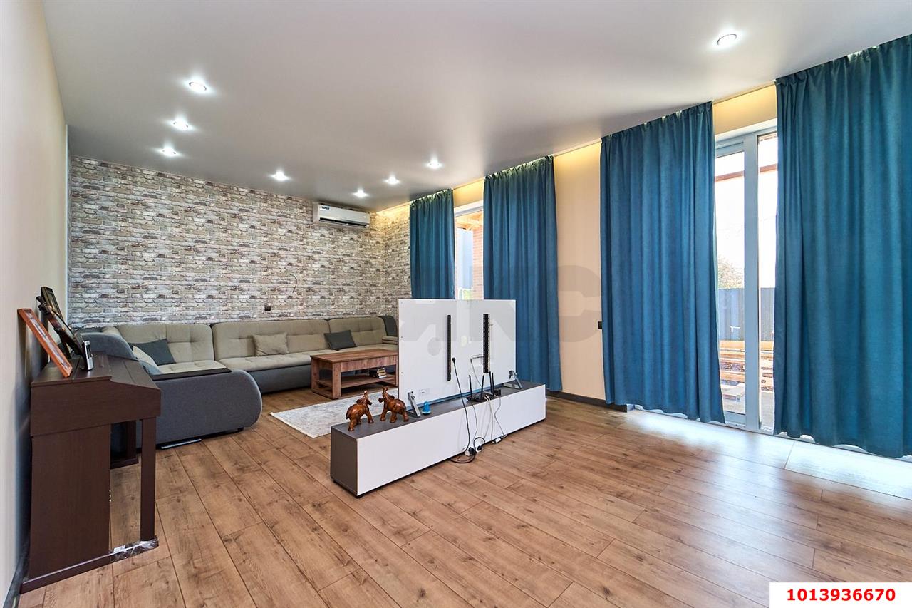 Фото №3: Дом 145 м² + 6.73 сот. - Новая Адыгея, ул. Шовгенова, 68