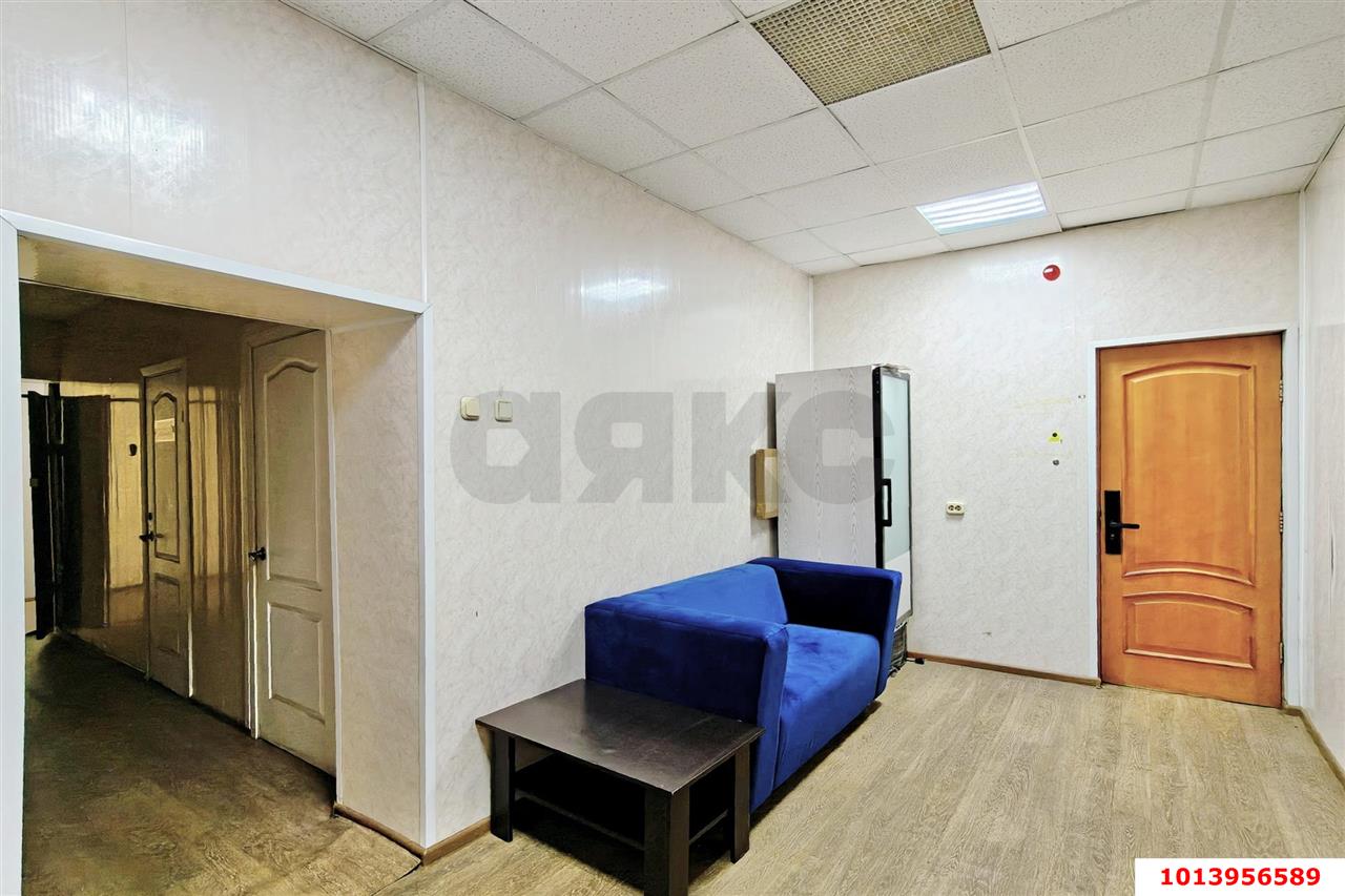 Фото №18: Офисное помещение <span class="whitespace-nowrap">58 м²</span>, <span class="whitespace-nowrap">1/1 эт.</span> - Краснодар, Центральный внутригородской округ, мкр. Центральный, ул. Ленина, 90/2