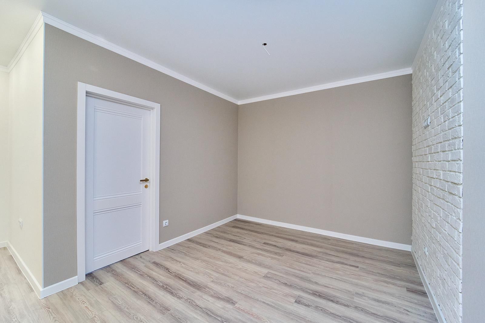 Фото №9: 2-комнатная квартира 70 м² - Краснодар, Московский, Прикубанский внутригородской округ, Завод Радиоизмерительных Приборов, мкр. Музыкальный, ул. Московская, 112