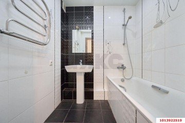 Фото №2: 2-комнатная квартира 61 м² - Краснодар, мкр. Московский, ул. Карякина, 18