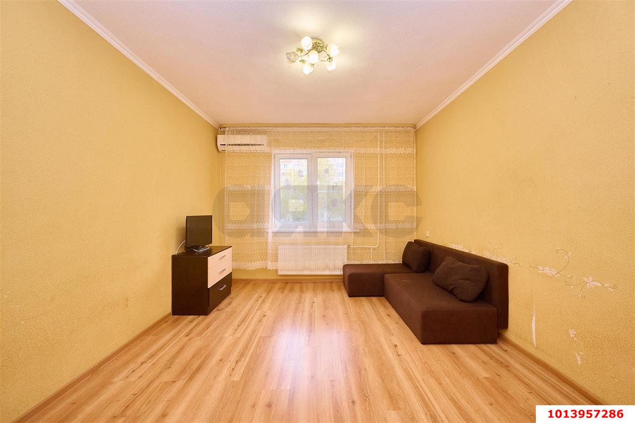 Фото №1: 2-комнатная квартира 60 м² - Краснодар, Краевая Клиническая Больница, ул. Восточно-Кругликовская, 72