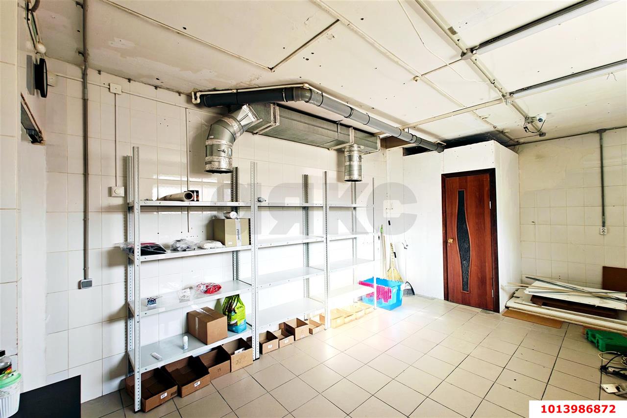 Фото №8: Торговое помещение 50 м² - Краснодар, Центральный внутригородской округ, мкр. Дубинка, ул. Димитрова, 83
