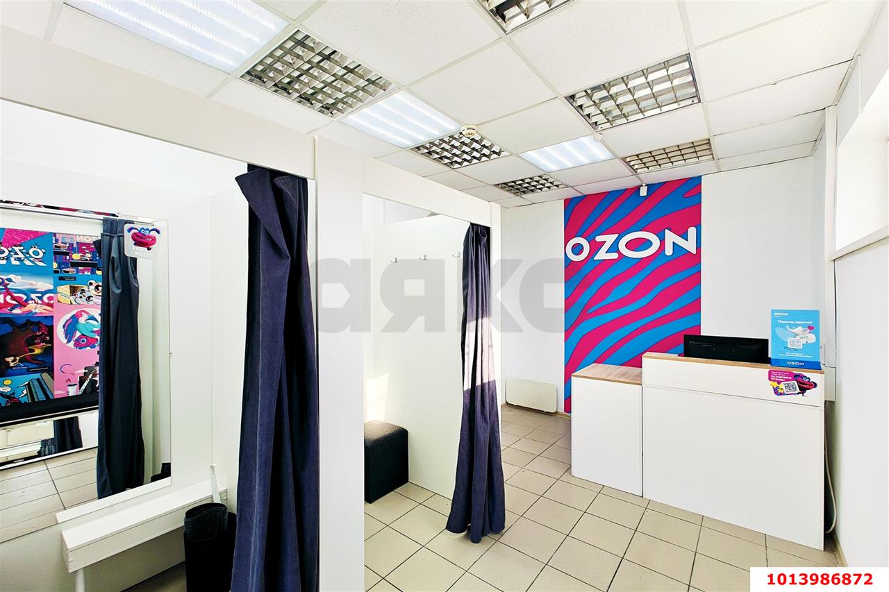 Фото №4: Торговое помещение 50 м² - Краснодар, Центральный внутригородской округ, мкр. Дубинка, ул. Димитрова, 83