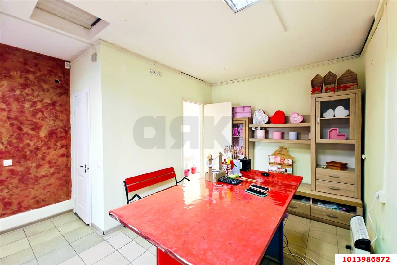 Фото №4: Торговое помещение 50 м² - Краснодар, Дубинка, ул. Димитрова, 83