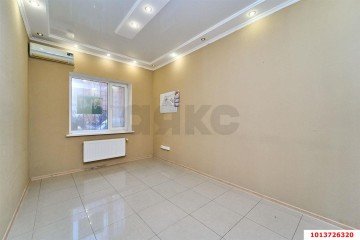 Фото №4: Торговое помещение 63 м² - Краснодар, мкр. Панорама, ул. Восточно-Кругликовская, 22