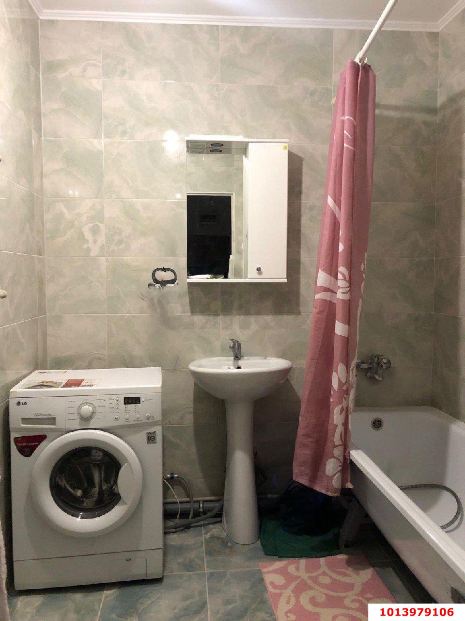 Фото №1: 2-комнатная квартира 65 м² - Краснодар, жилой комплекс Мой Город, ул. Западный Обход, 39/1к3