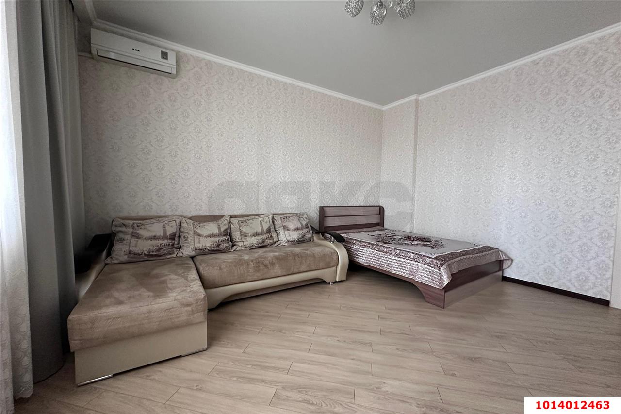 Фото №5: 2-комнатная квартира 74 м² - Краснодар, Центральный, ул. Октябрьская, 181/2