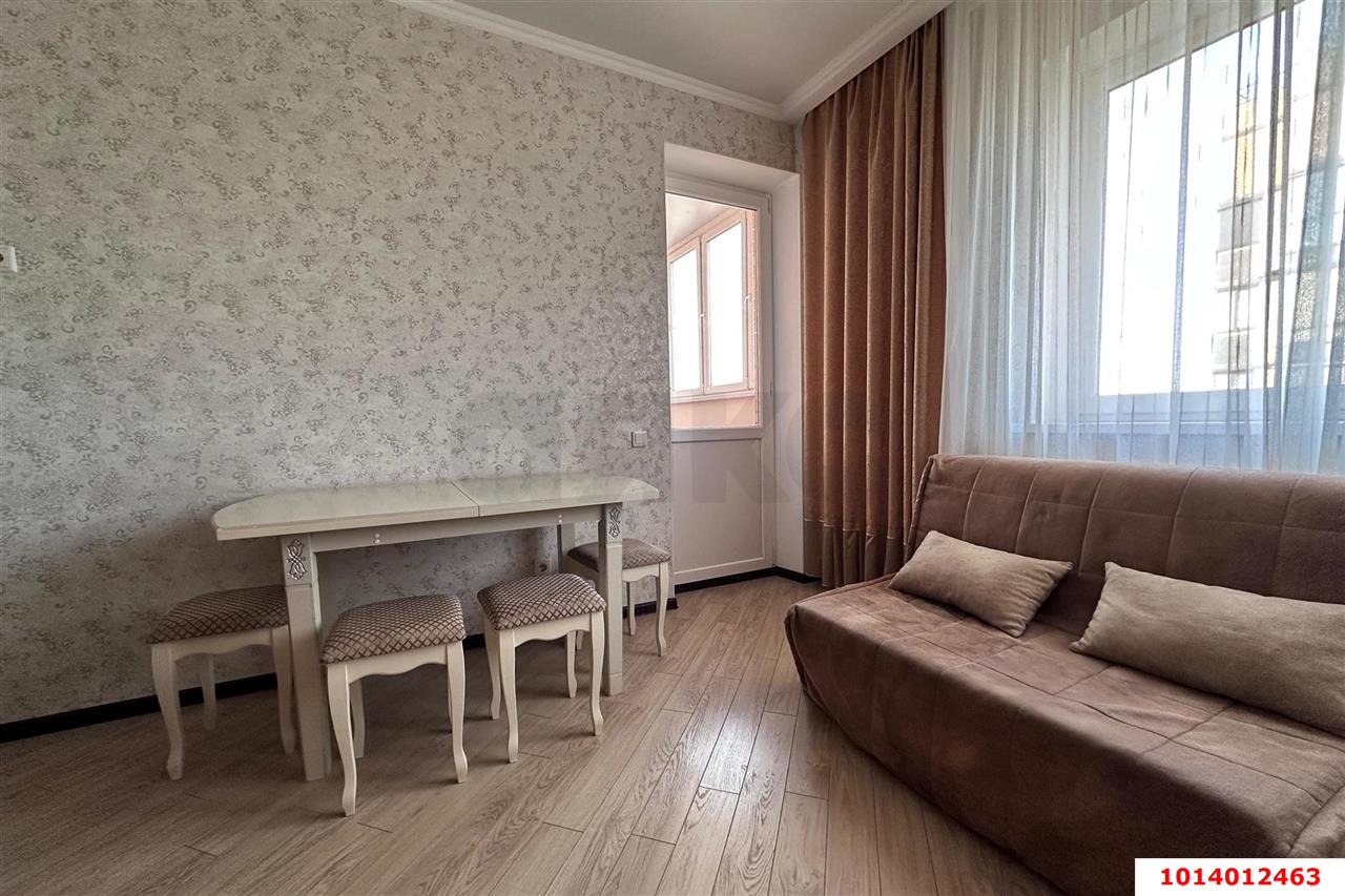 Фото №2: 2-комнатная квартира 74 м² - Краснодар, Центральный, ул. Октябрьская, 181/2