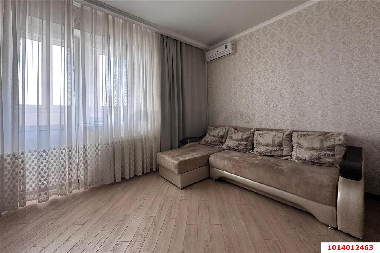 Фото №4: 2-комнатная квартира 74 м² - Краснодар, Центральный, ул. Октябрьская, 181/2