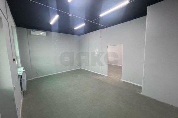 Фото №3: Торговое помещение 49 м² - Краснодар, мкр. жилой комплекс Краски, ул. Краеведа Соловьёва, 6