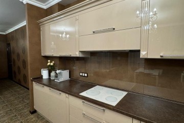 Фото №5: 3-комнатная квартира 110 м² - Краснодар, мкр. Центральный, ул. Промышленная, 19/1