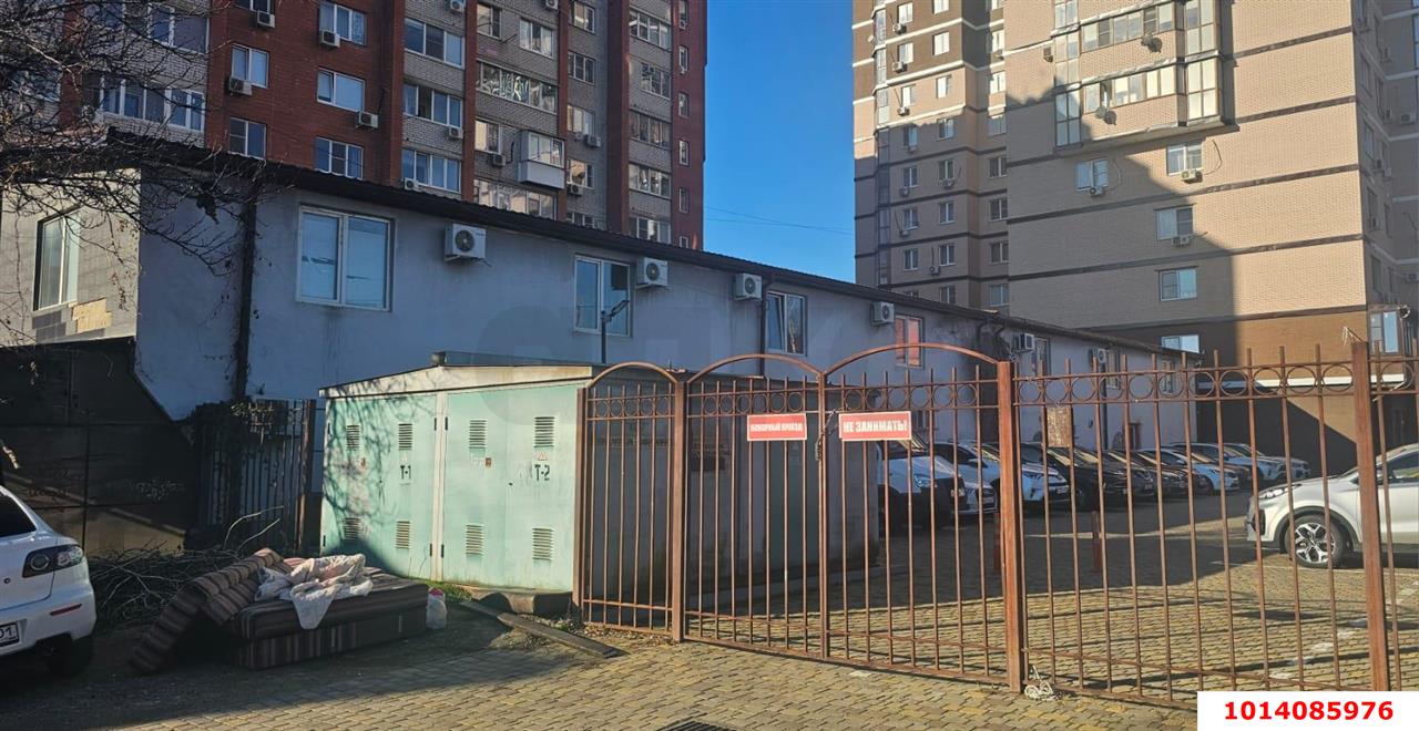 Фото №1: Дом 720 м² + 6.4 сот. - Краснодар, 40 лет Победы, ул. Чернышевского, 91