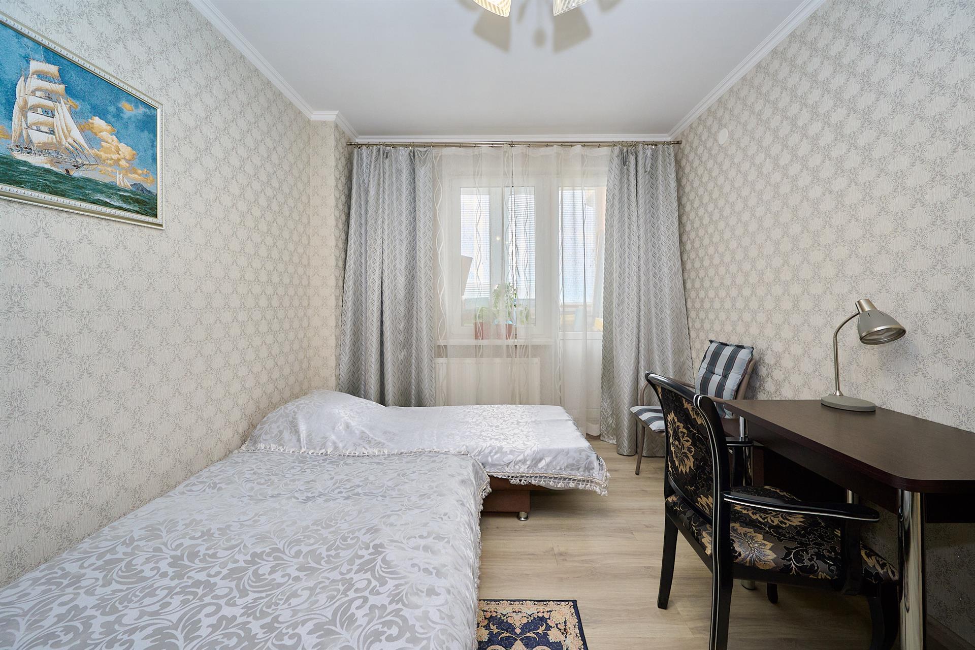 Фото №4: 2-комнатная квартира 75 м² - Краснодар, Прикубанский внутригородской округ, мкр. имени Маршала Жукова, ул. Александра Покрышкина, 4/9