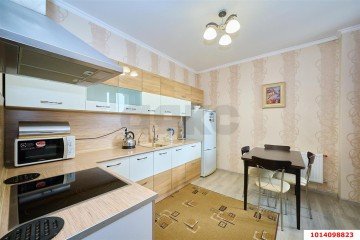 Фото №1: 2-комнатная квартира 71 м² - Краснодар, мкр. имени Маршала Жукова, ул. Александра Покрышкина, 4/9