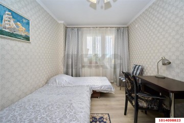 Фото №4: 2-комнатная квартира 75 м² - Краснодар, мкр. имени Маршала Жукова, ул. Александра Покрышкина, 4/9