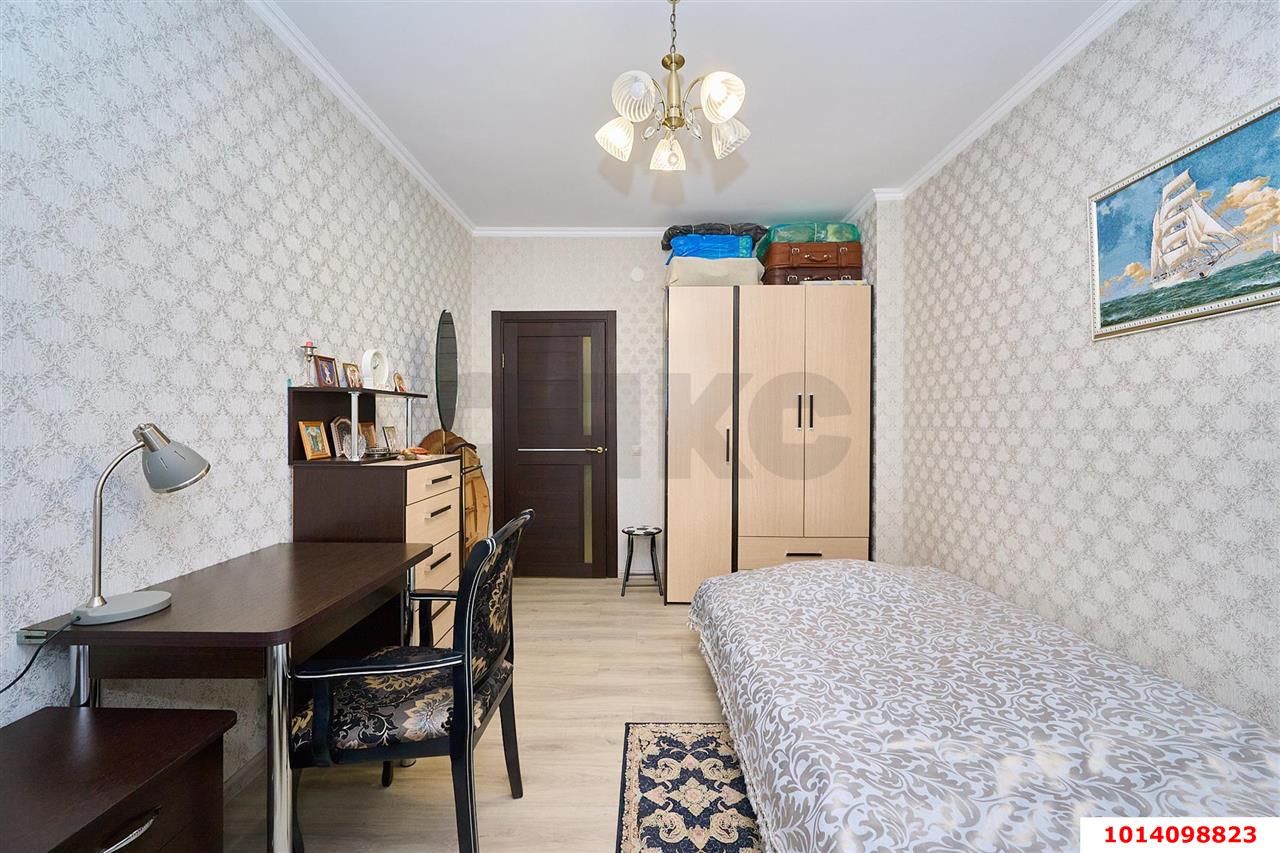 Фото №6: 2-комнатная квартира 71 м² - Краснодар, имени Маршала Жукова, ул. Александра Покрышкина, 4/9