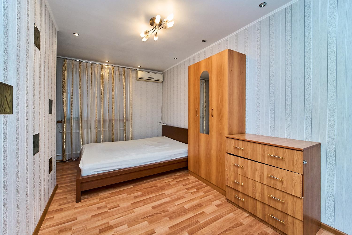 Фото №1: 3-комнатная квартира 100 м² - Краснодар, ул. Бургасская, 56/1