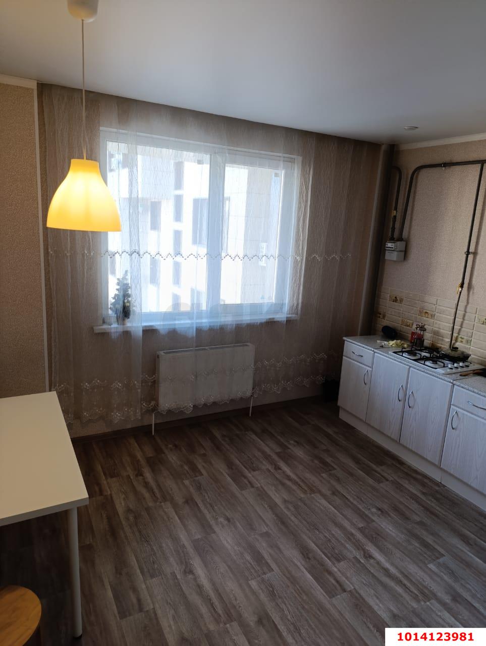 Фото №1: 1-комнатная квартира 39 м² - Новая Адыгея, жилой комплекс Речные просторы, ул. Тургеневское шоссе, 10к1