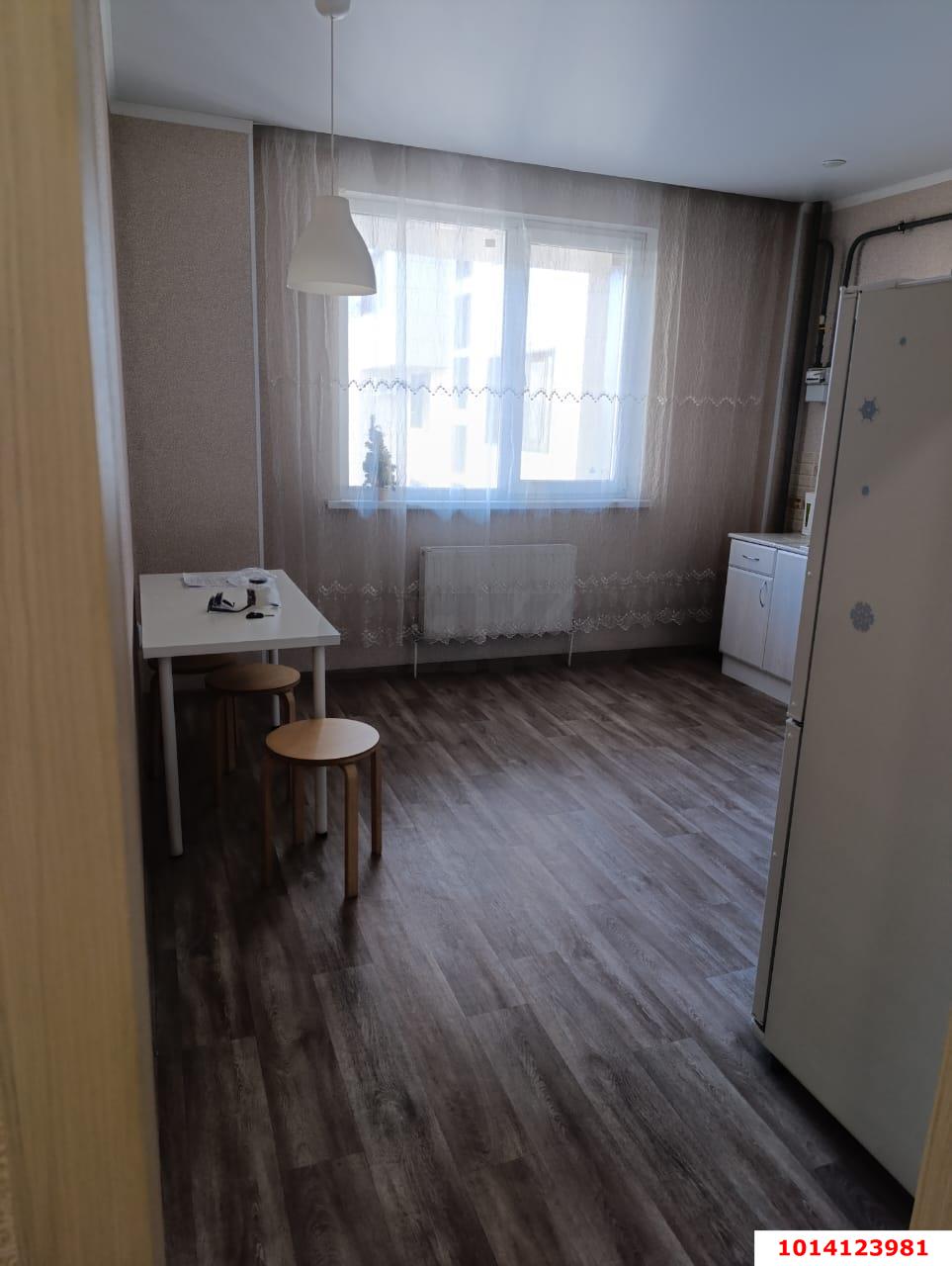 Фото №2: 1-комнатная квартира 39 м² - Новая Адыгея, жилой комплекс Речные просторы, ул. Тургеневское шоссе, 10к1