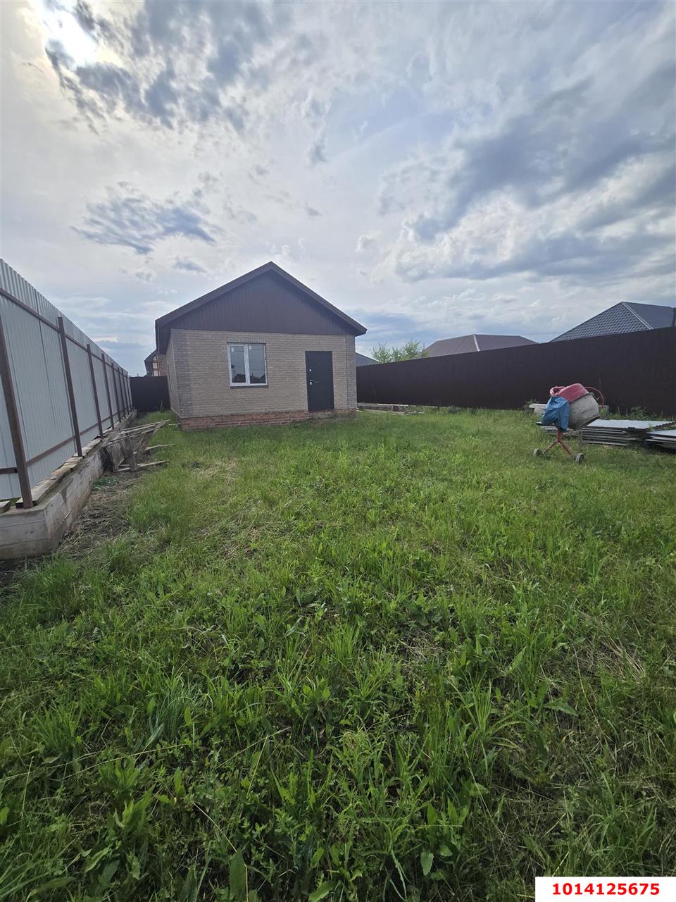 Фото №1: Дом 41 м² + 4 сот. - Российский, жилой комплекс Вилла Роз, ул. Бисерная, 38